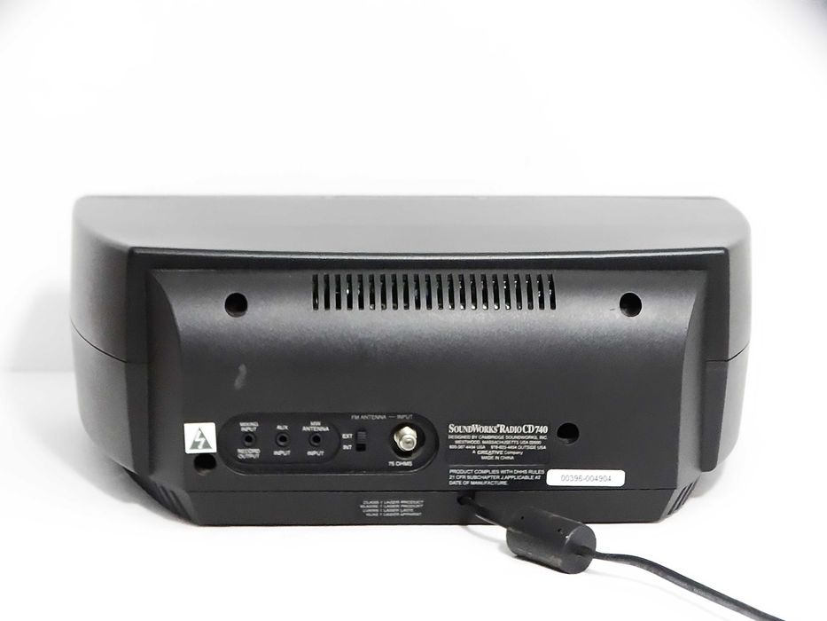 SoundWorks Radio CD 740 – zestaw stereo z radiem FM i odtwarzaczem CD