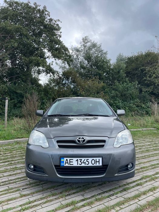 Toyota Corolla 2004 1.4 бензин