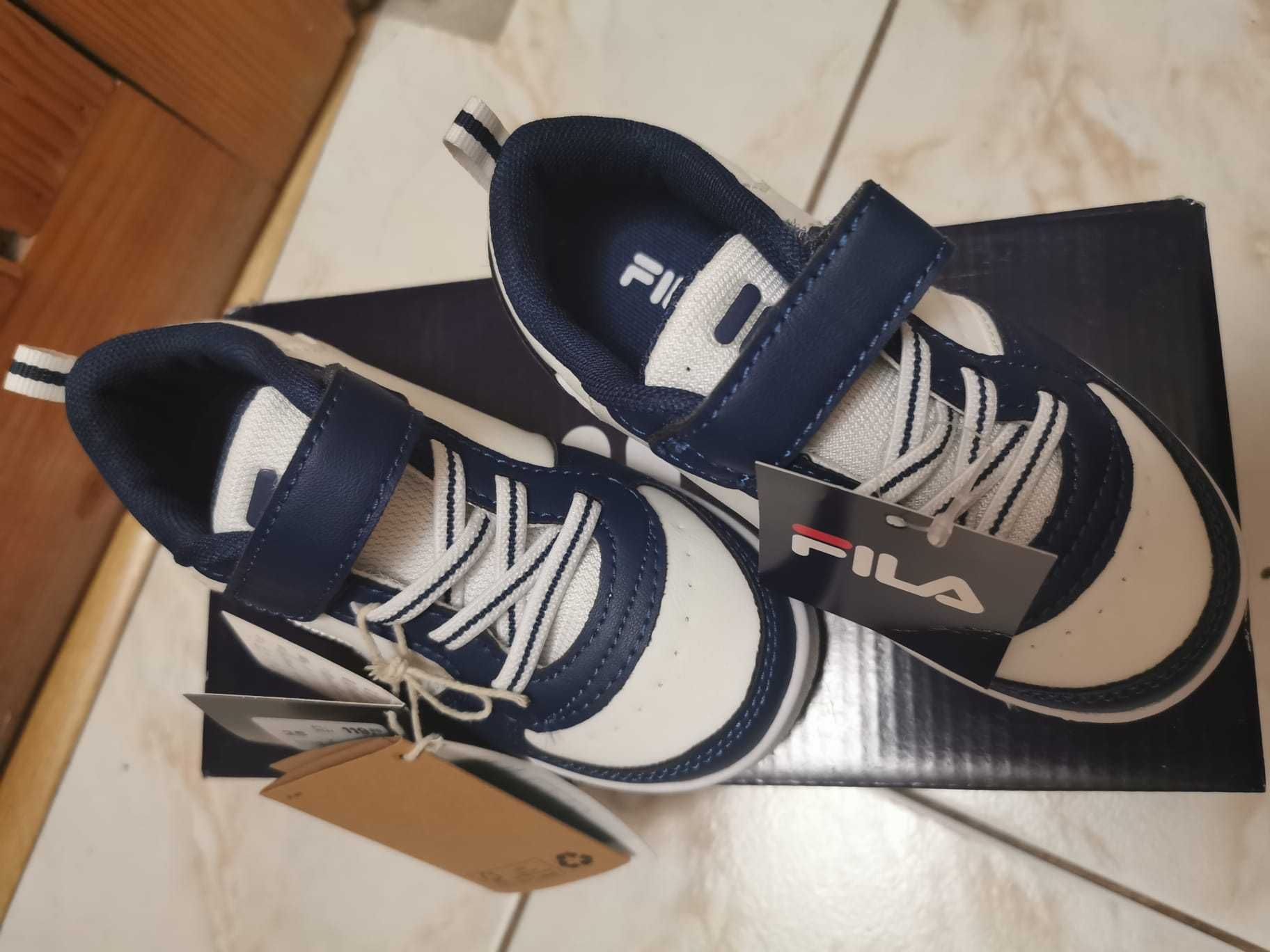 Adidasy Fila chłopięce rozmiar 25