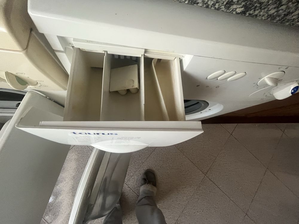 Maquina de lavar e maquina de secar