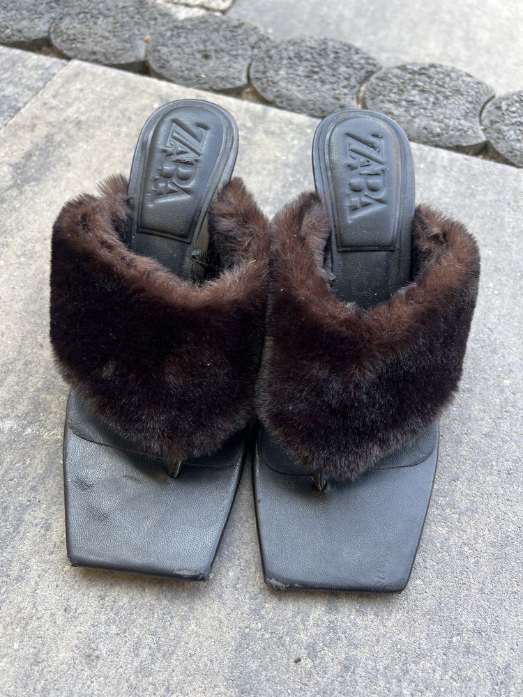 Czarne buty na wysokim obcasie 36