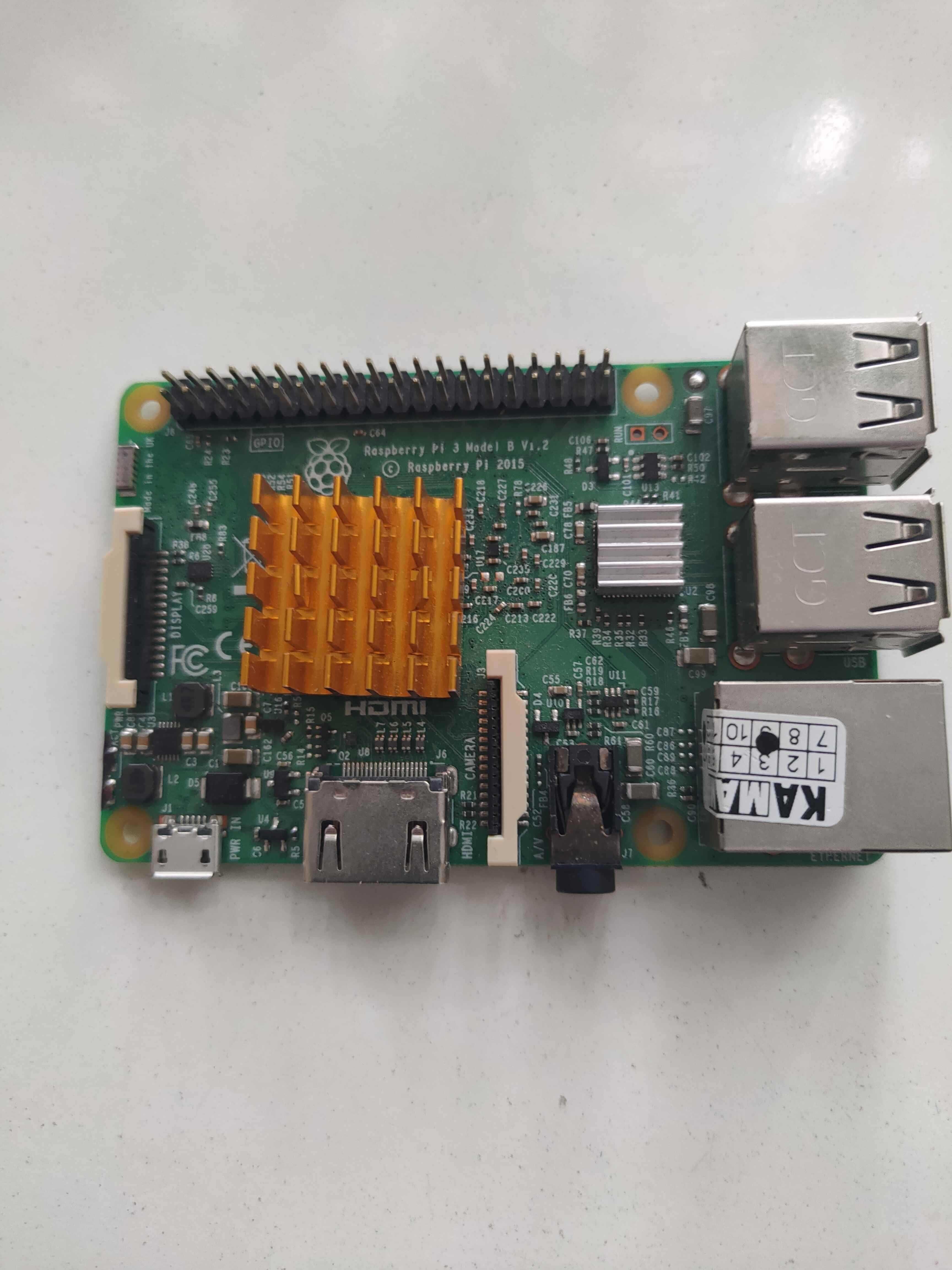 Sprzedam Raspberry Pi 3  B V 1.2 + USB HUB 4-Port USB + Zegar DS. 3231