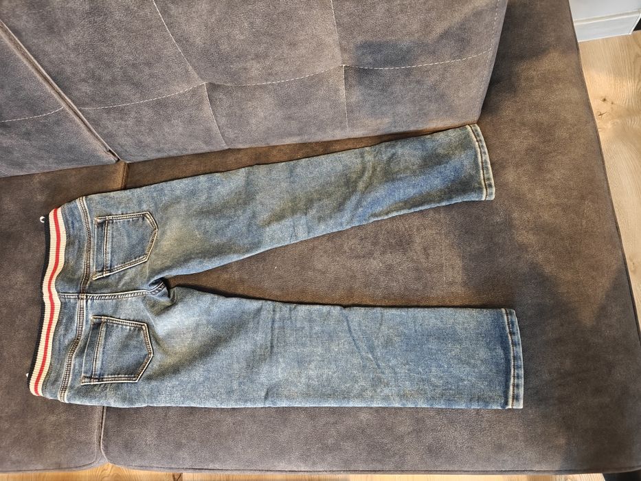 Spodnie jeansowe 140