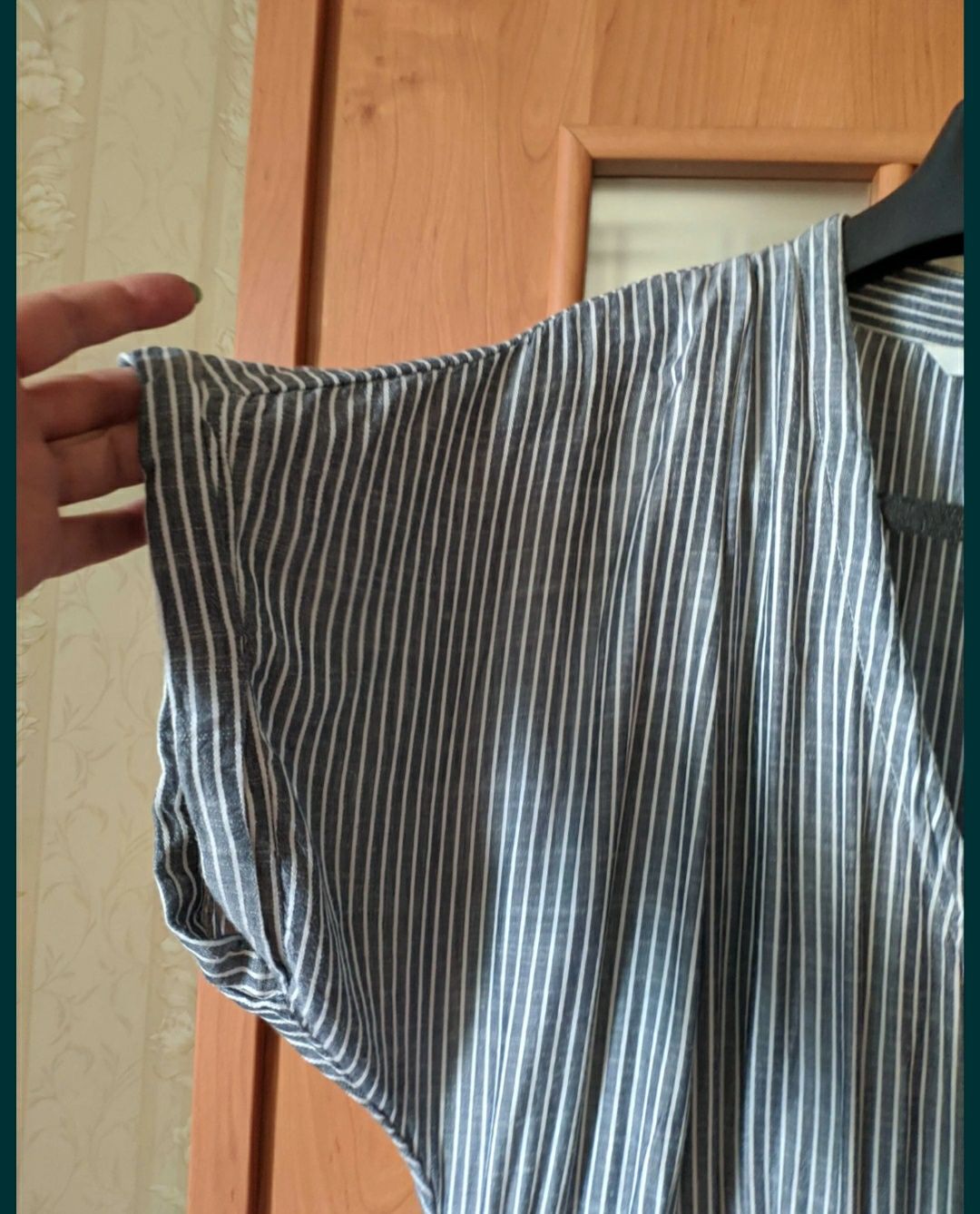 Продам платье Бренд	 H&M  44/52/16 размер