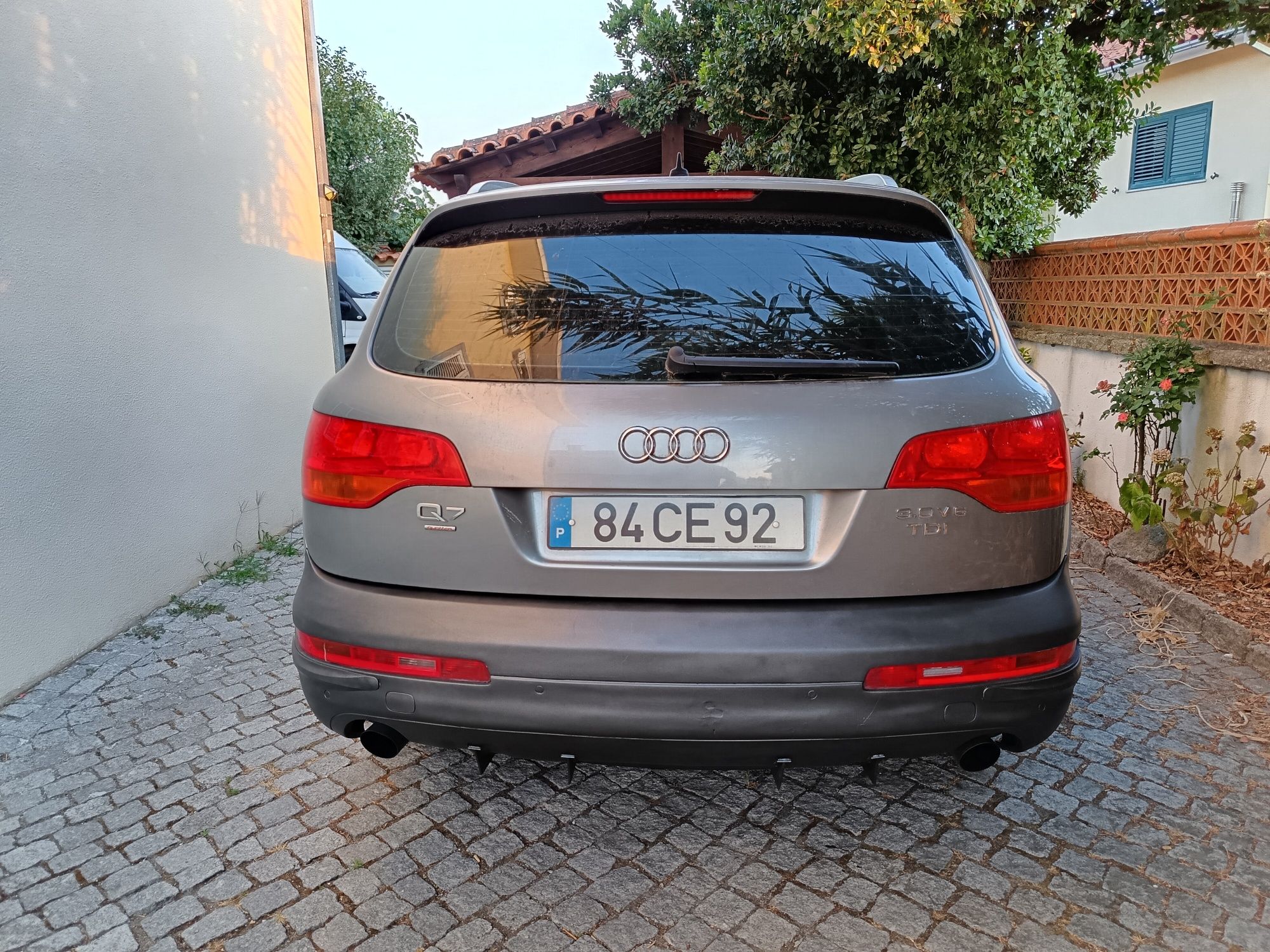 Audi Q7 3.0 TDI V6 quattro automático 7 lugares