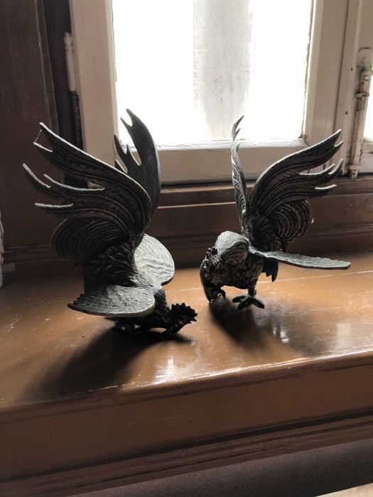 Peca decorativa / pisa papeis