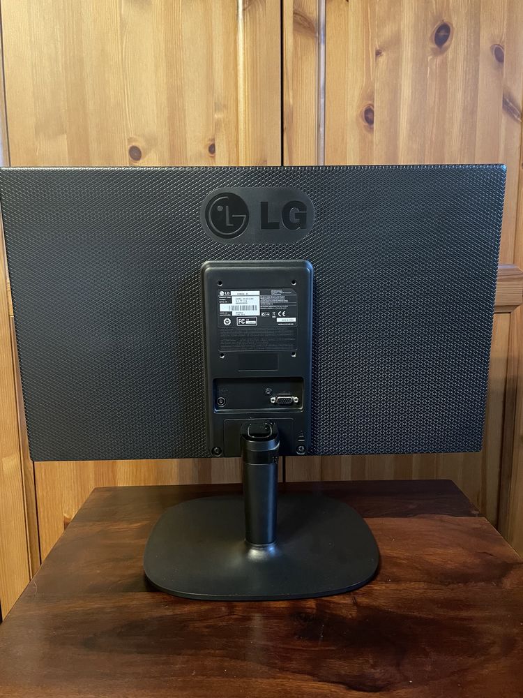 Monitor lg led 22m35