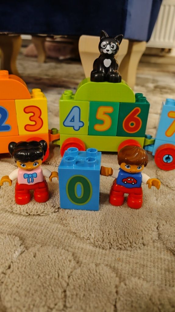 LEGO duplo pociąg z cyferkami