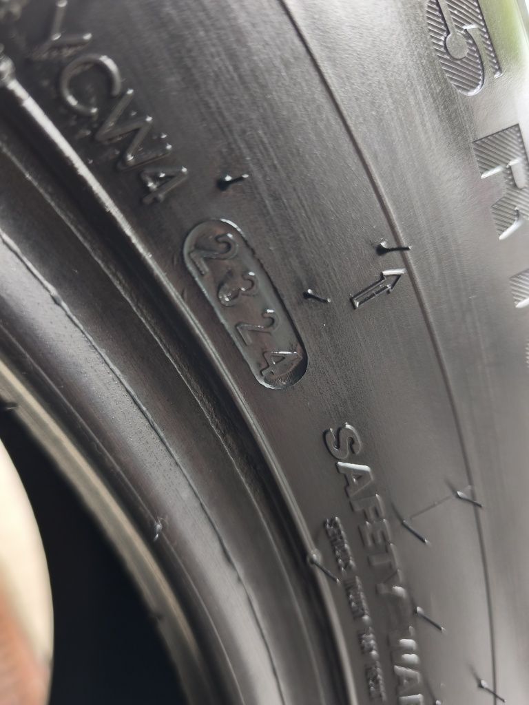 225/65/R16C opony zimowe bus jak nowe - kumho
