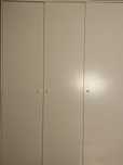 Vendo Roupeiro de 3 portas Ikea desmontado.