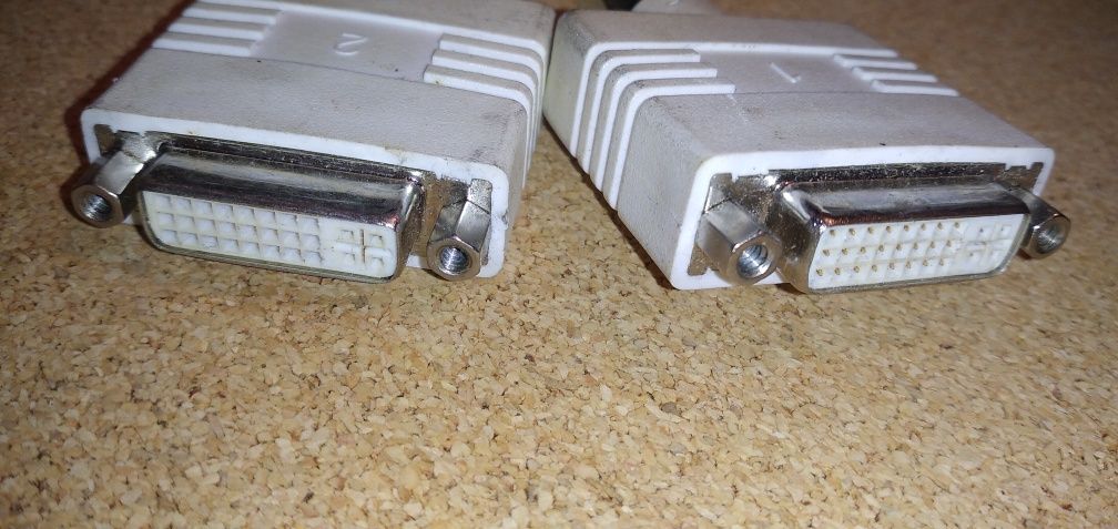 Przejściówka adapter DVI DMS 59 na 2 x DVI-I