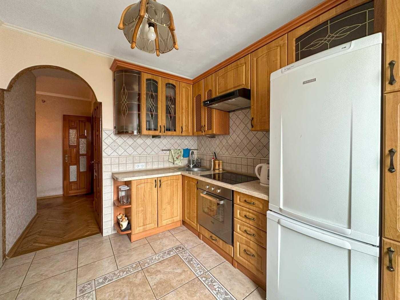 3-кімнатна квартира з ремонтом у Львові, вул. Панча, 67 м²