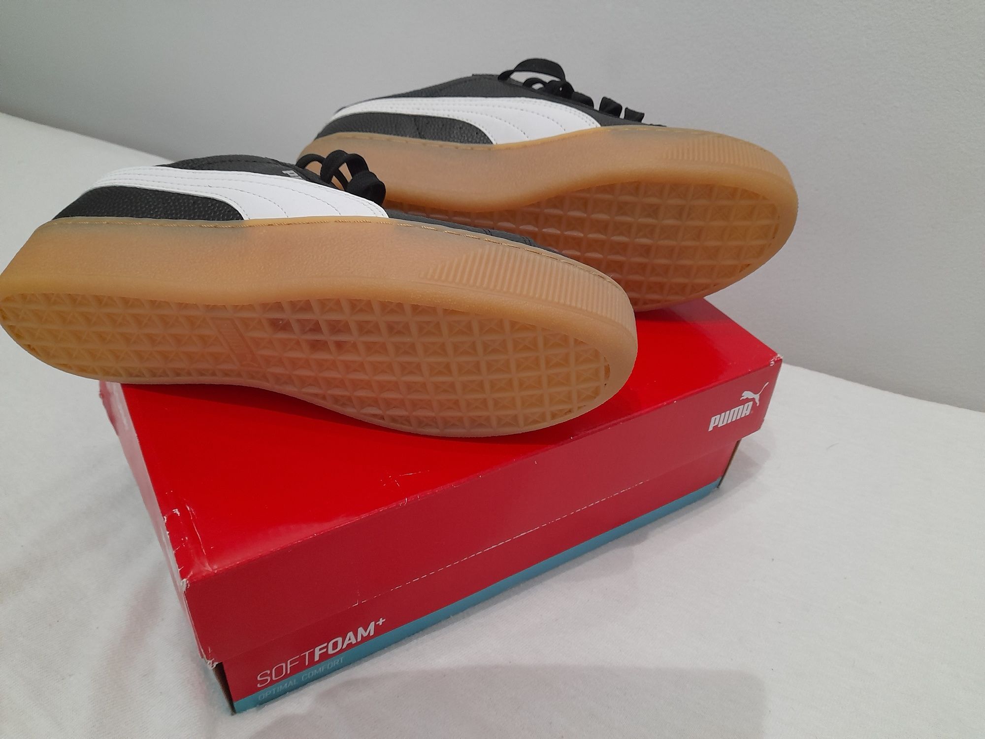 Buty sportowe damskie Puma Vikky Platform VT rozmiar 40