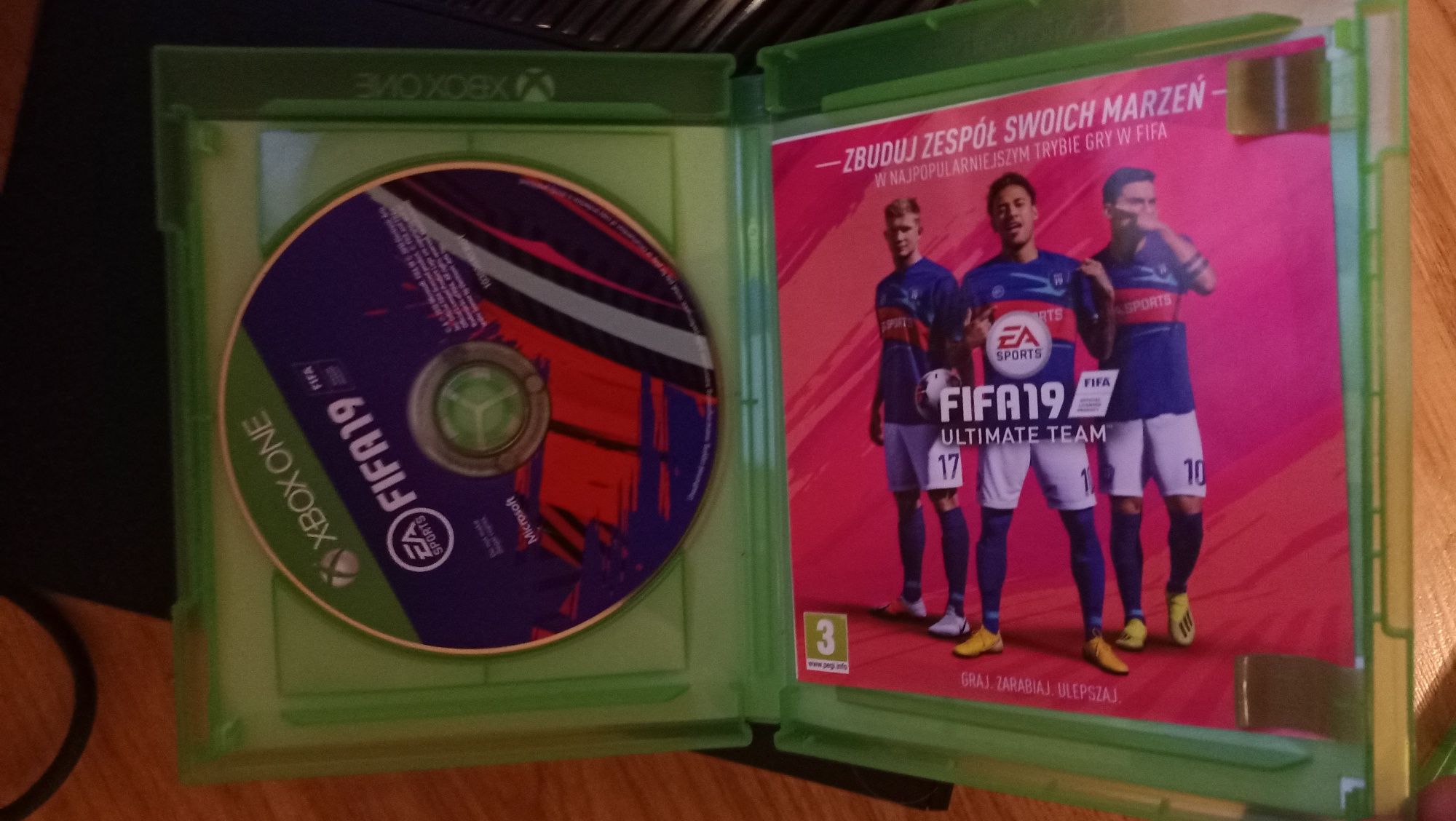 Sprzedam FIFA 19 Xbox