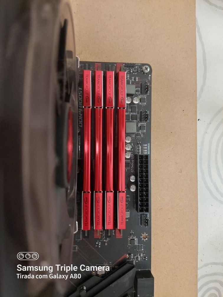 4 Memorias Ram TeamGroup 4Gb 2666 CL 19