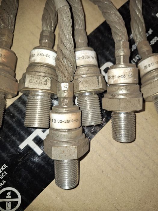 Diody 250 i 200 amper spawarka