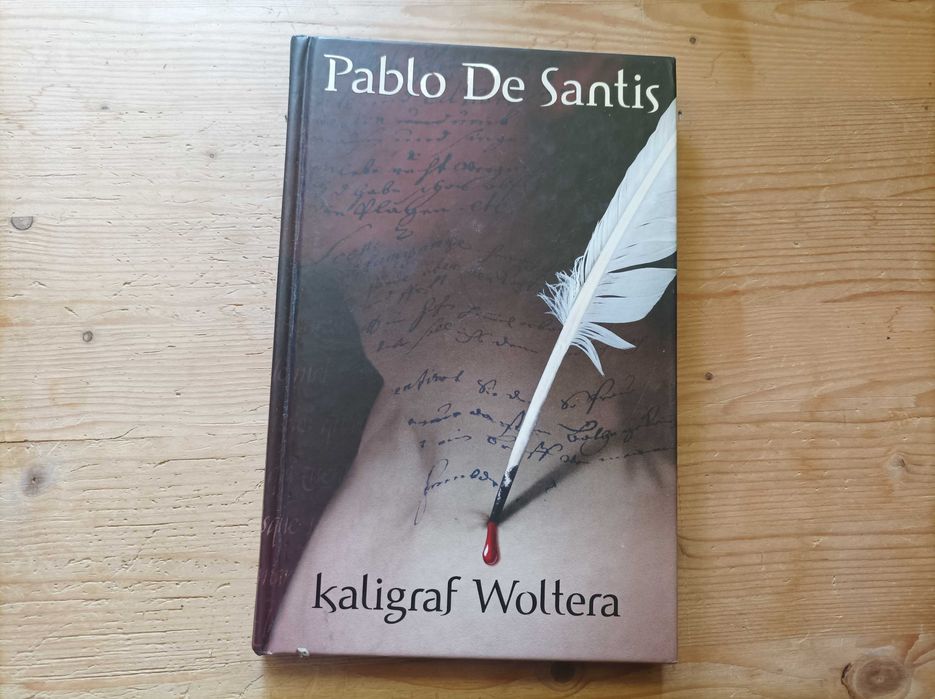 Pablo De Santis, Kaligraf Woltera, stan db