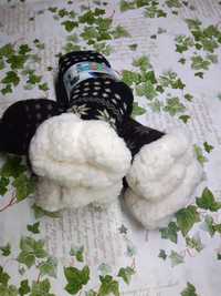 Tipo lã de ovelha, meias térmicas, com antiderrapante