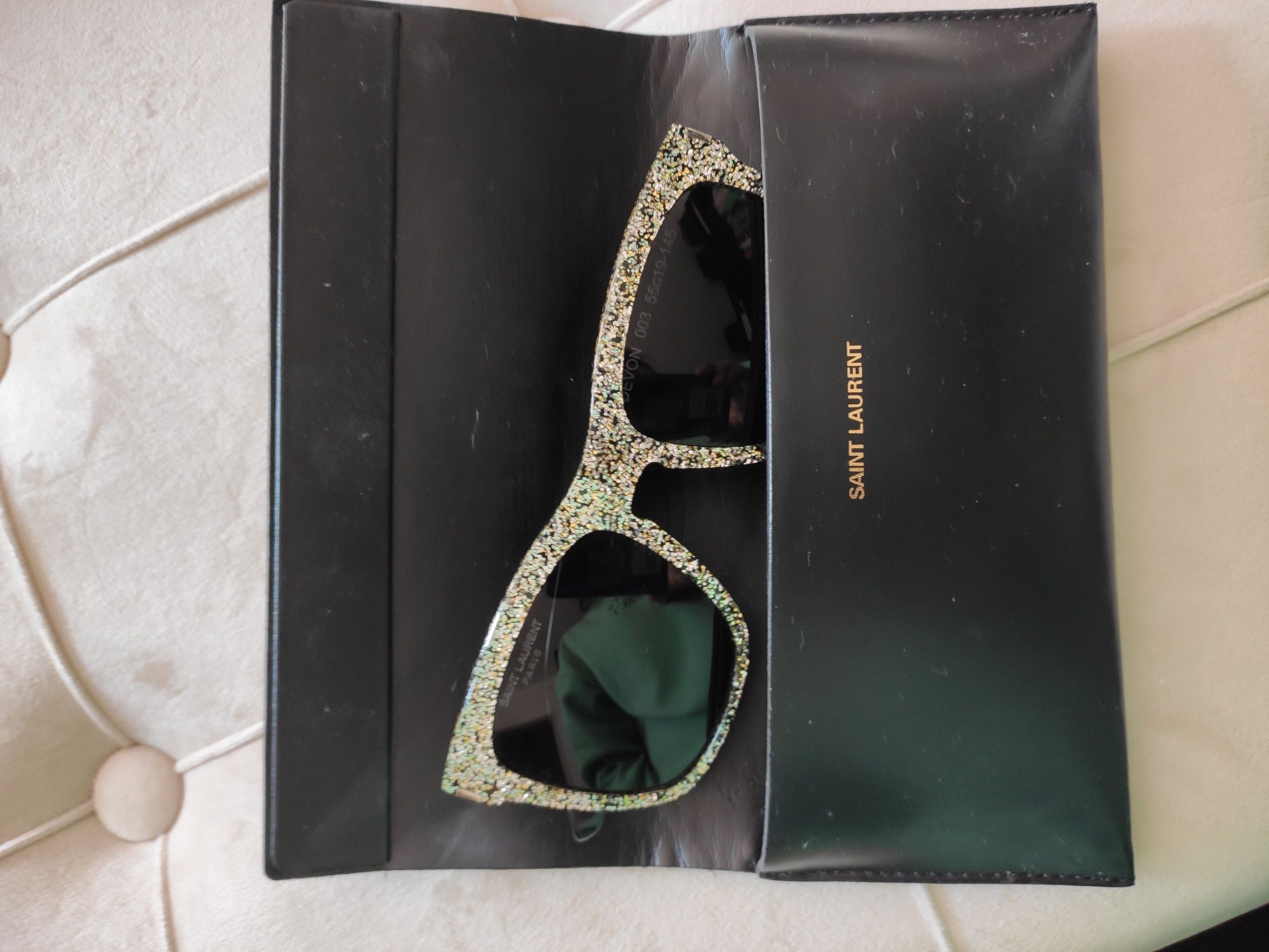 Óculos Devon Glitter de Saint Laurent