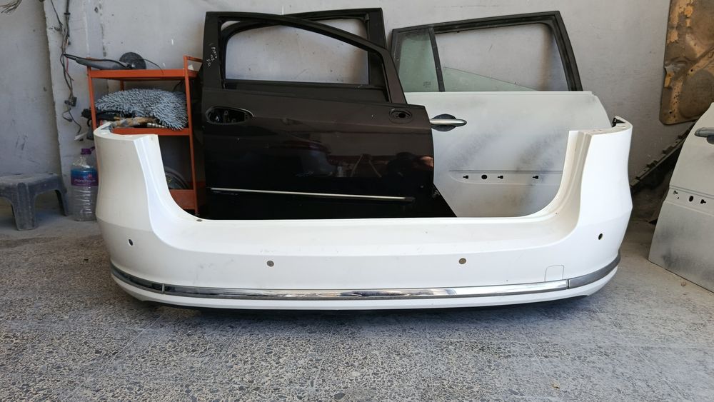 Parachoque traseiro VW Passat 2012