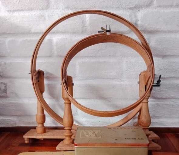 2 molduras antigas de bordar