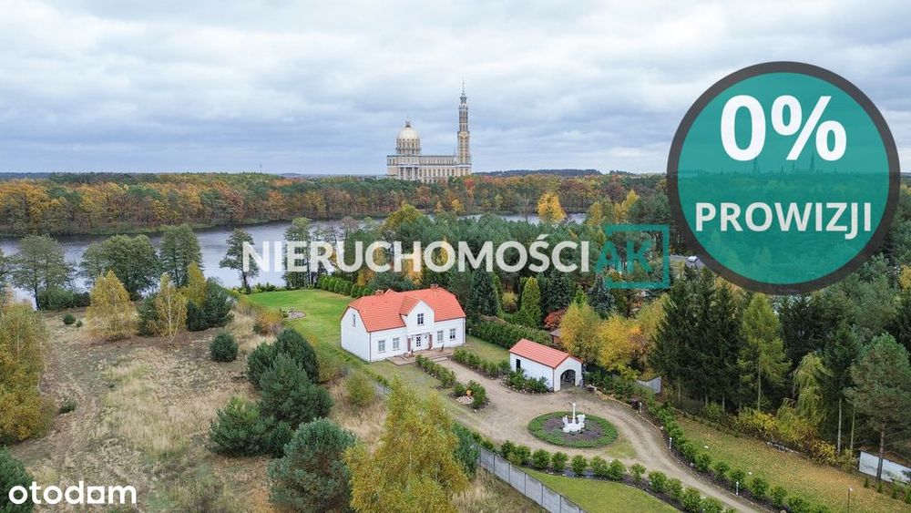 Dom na działce z linią brzegową | J. Licheńskie