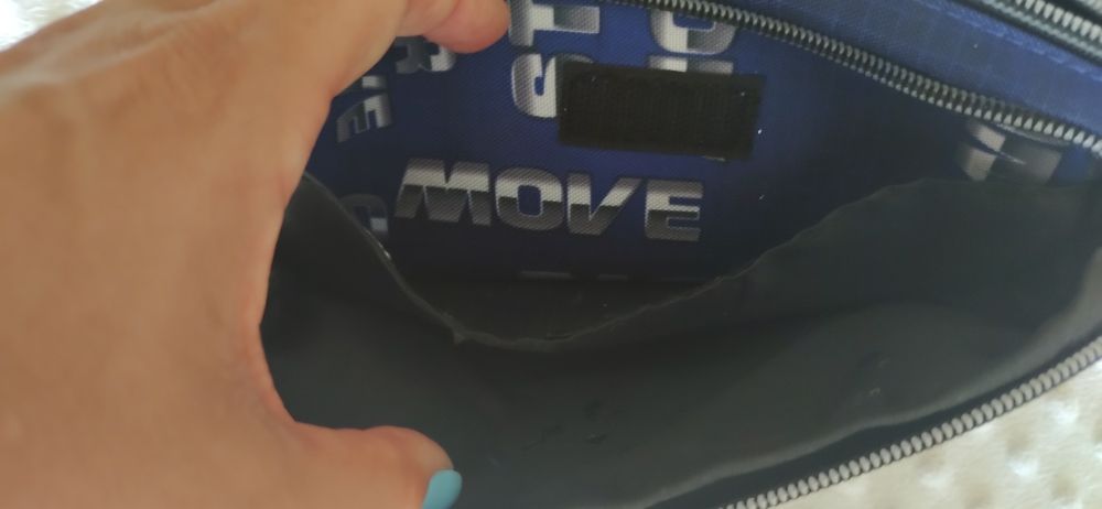 Estojo escolar da TOTTO