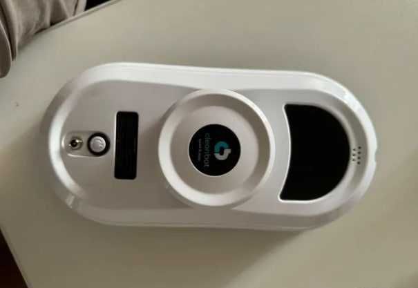 Robot do mycia okien