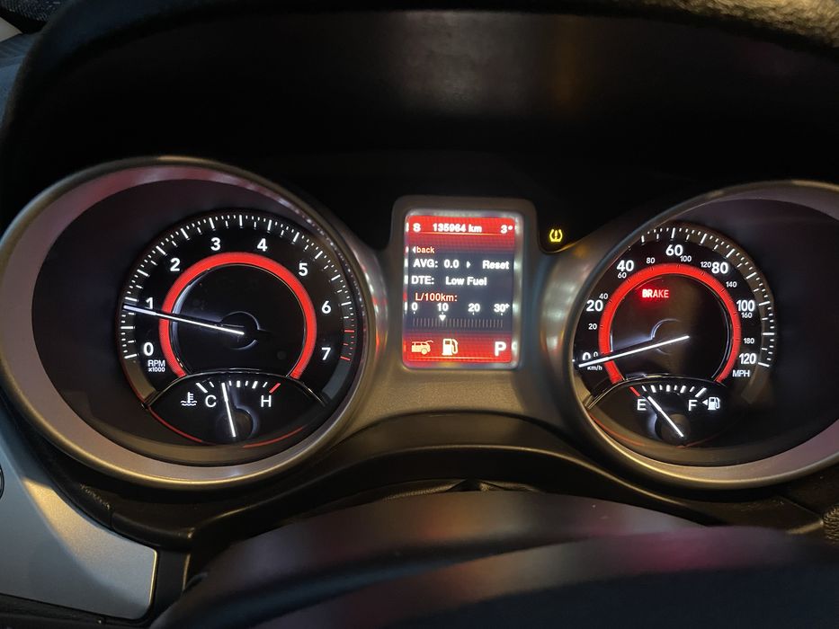 DODGE JORNE 2016 р 2.4 АТ