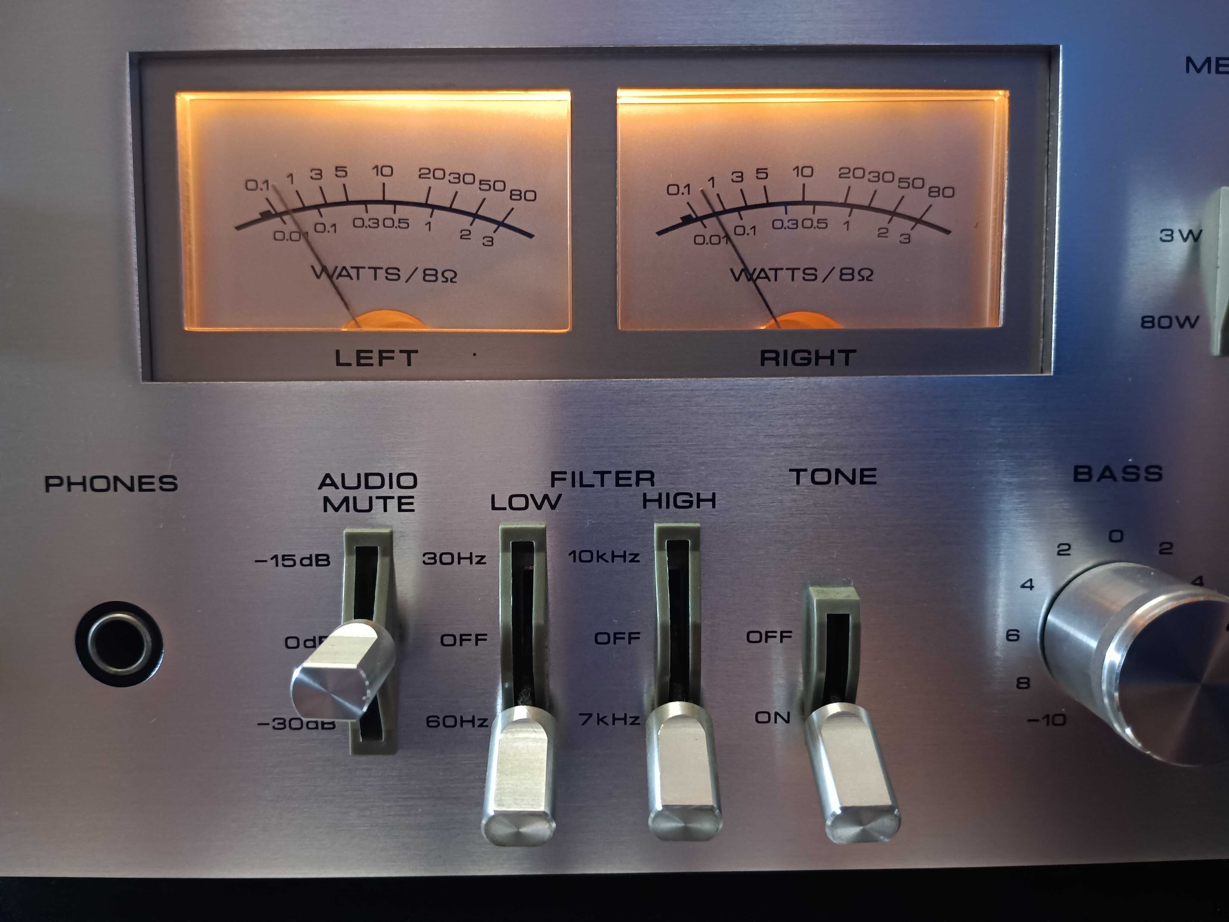 amplificador AKAI AM-2600