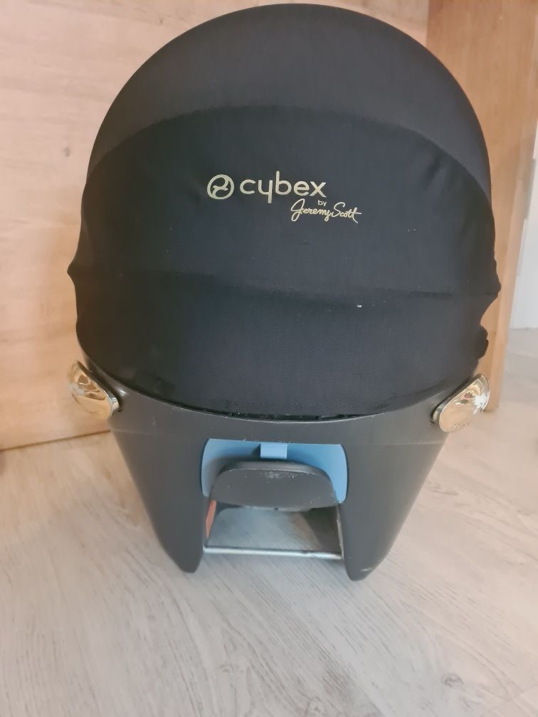 Fotelik Cybex by Jeremy scott wings