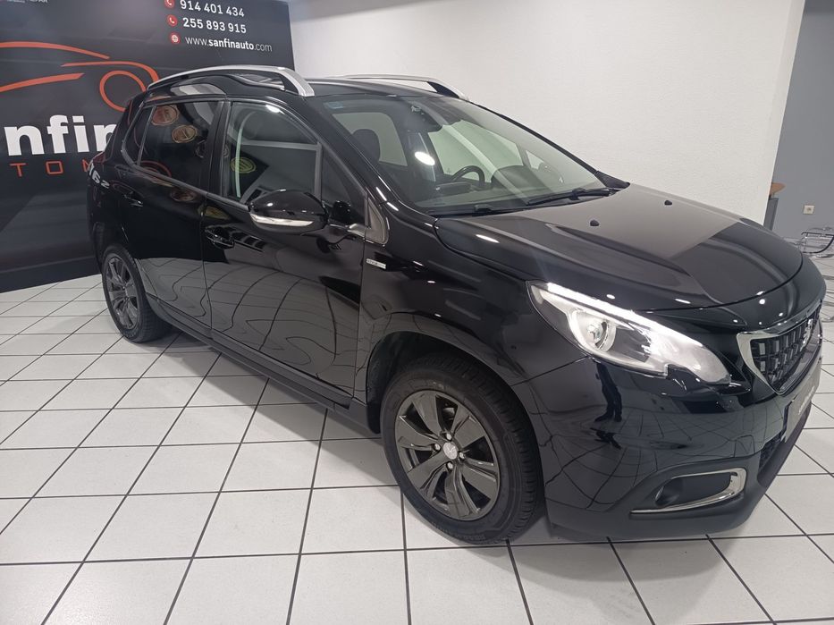 Peugeot 2008 1.2 PureTech Style