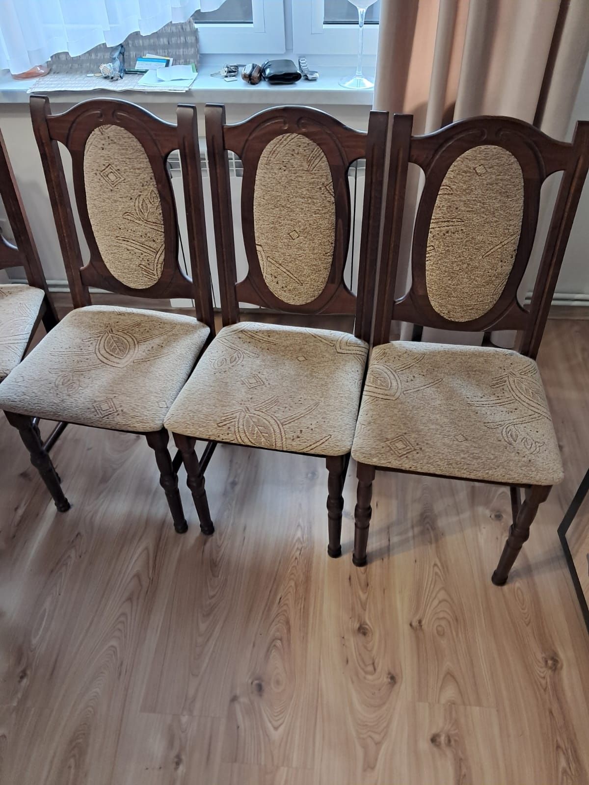 Stół + 12 krzeseł  90x180  90x280