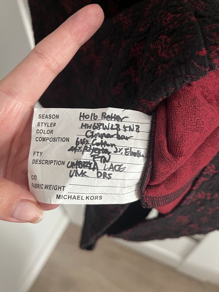 Obcisla sukienka Michael Kors