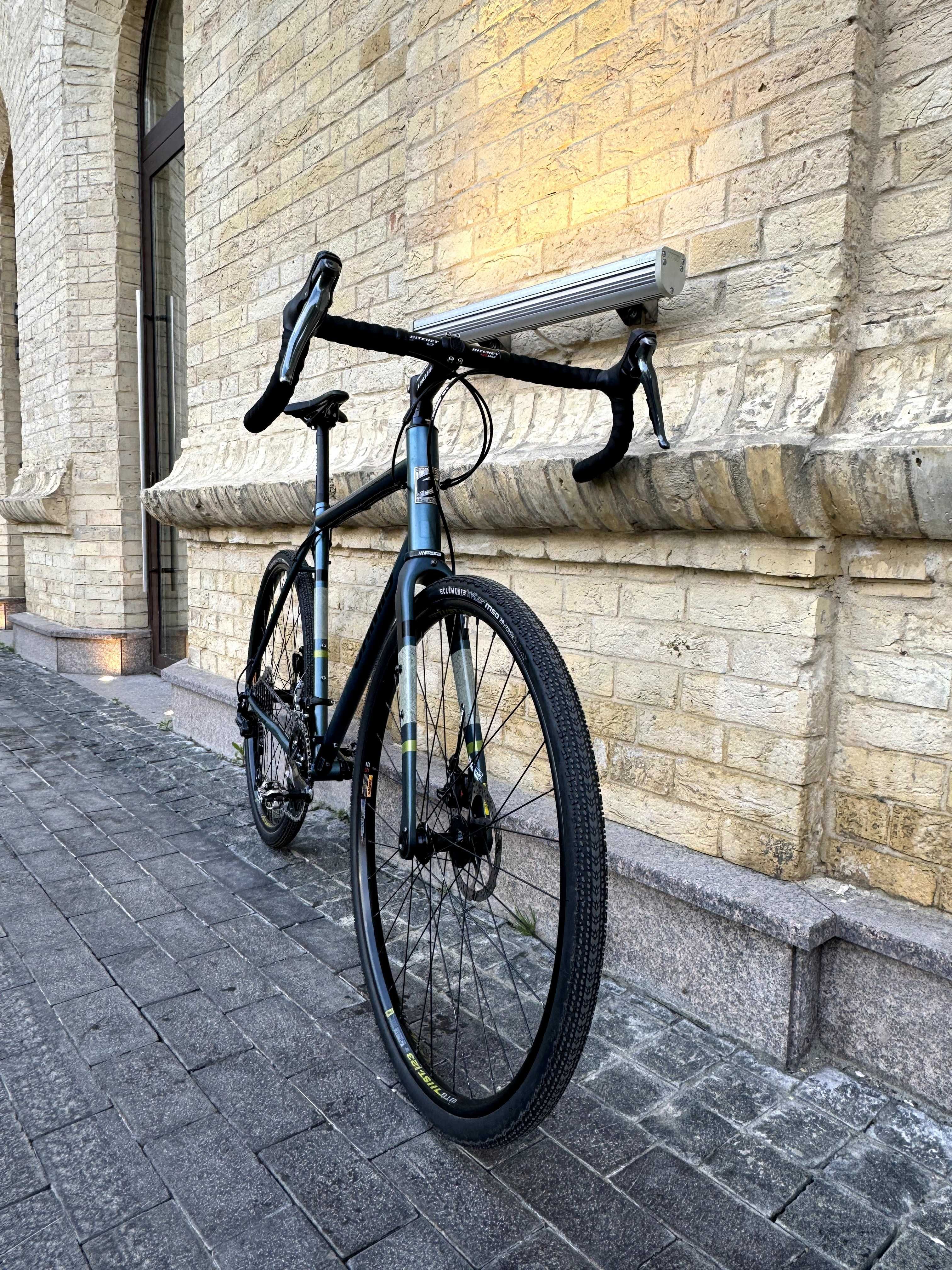 Гравійний велосипед Jamis RENEGADE EXPAT 2018 (58 розмір)