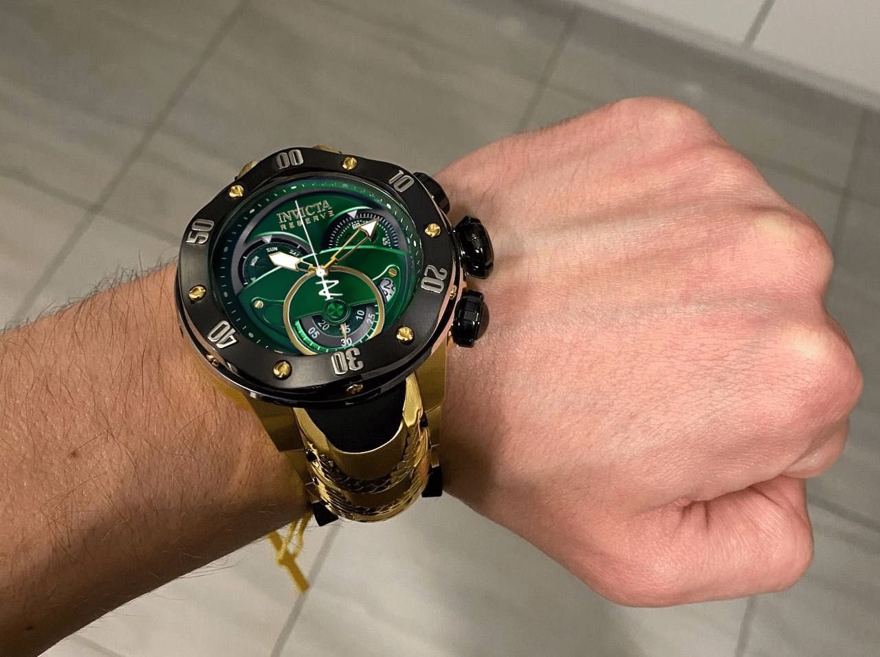 Мужские часы Invicta 36332 Reserve Kraken Swiss 54 mm. 200 MT.
