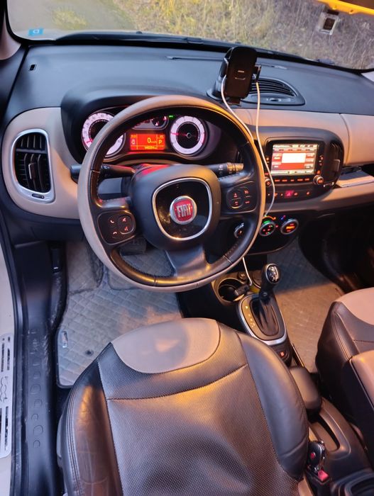 Продам фіат500л пригнаний з за кордону