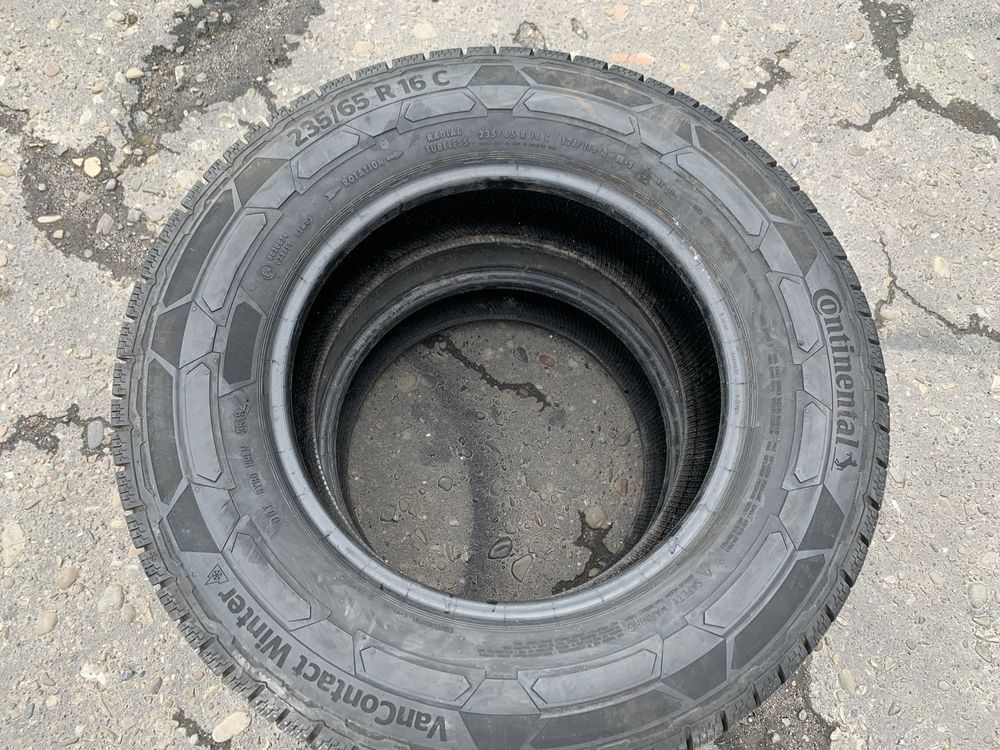 Шини 235/65 R16C Continental 6,5-6мм 2019-18 рік 235 65 16С