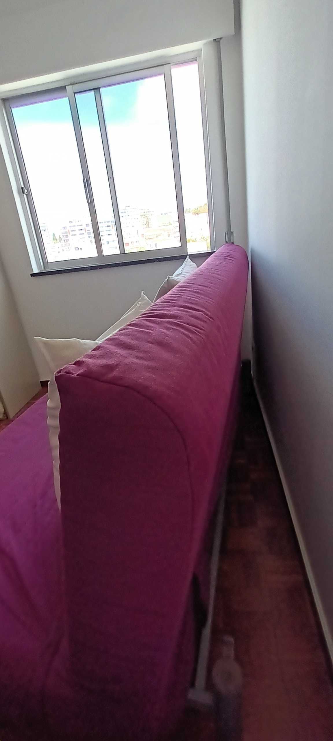 Sofá cama de 3 lugares IKEA em otimo estado!