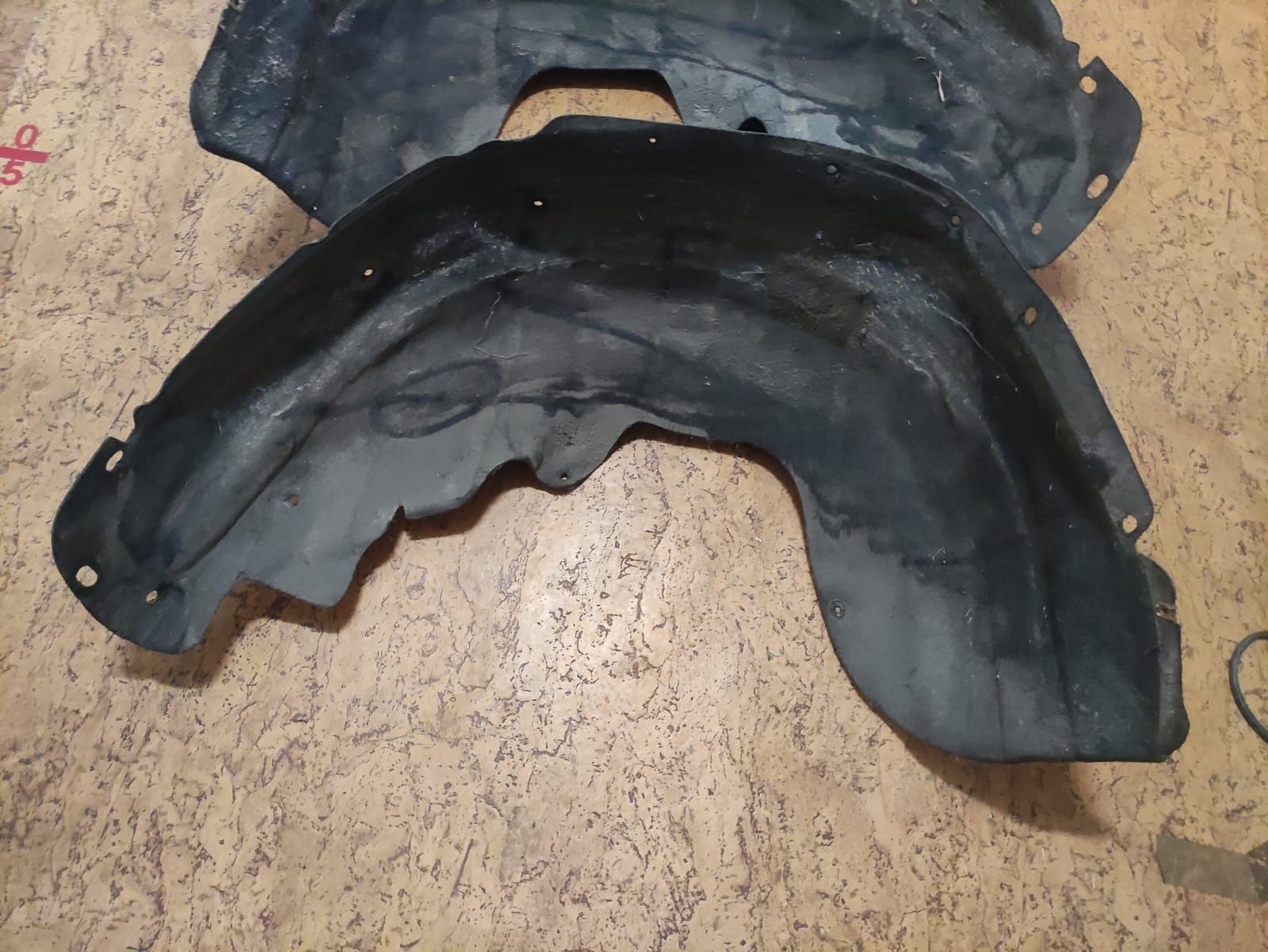 Nadkole tył lewe prawe Jeep grand cherokee wk2