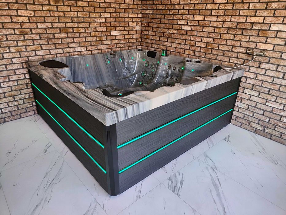 Jacuzzi Ogrodowe Całoroczne - 3 silniki, 100 dysz - Gwarancja 24 / USA