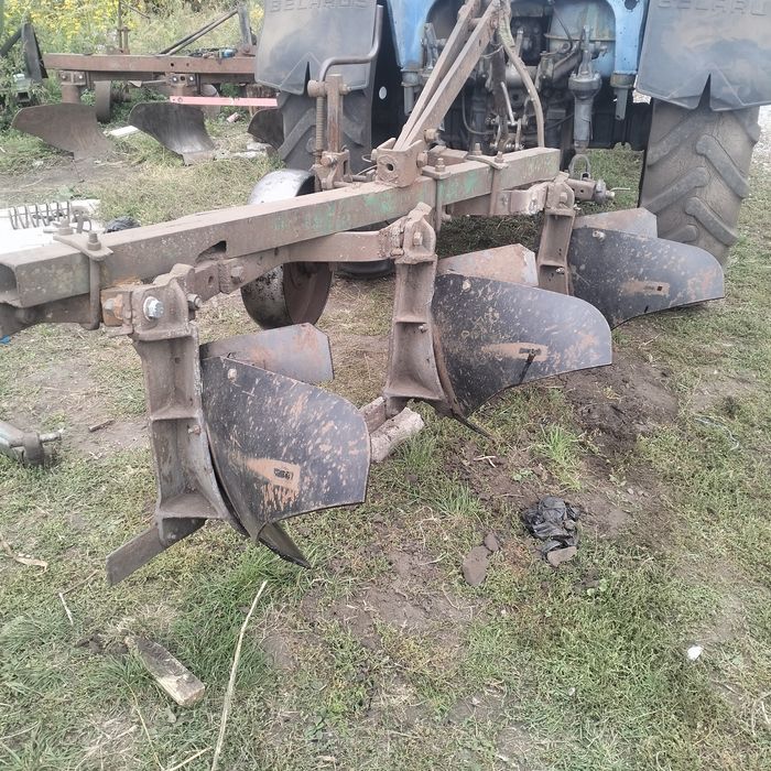 Продам плуг плн 3,30