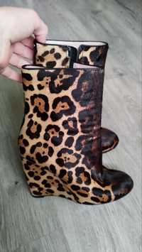 gucci ponyhair boots