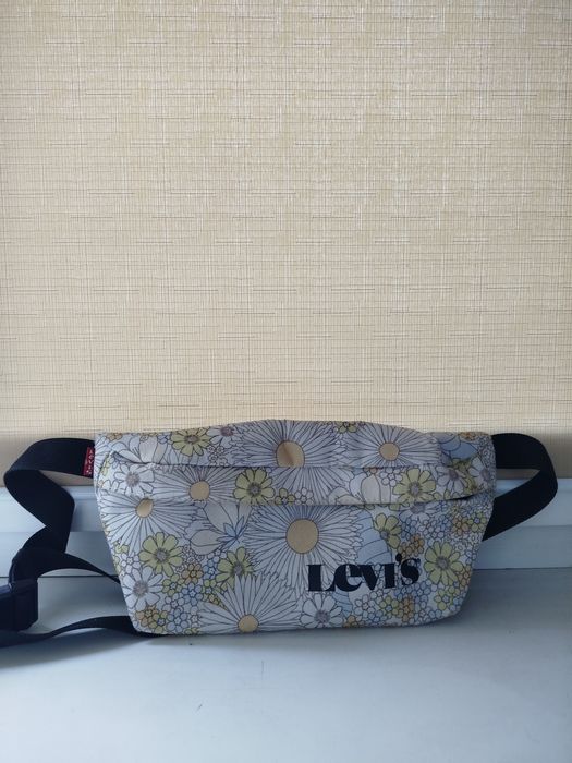 Сумка LEVIS через плече