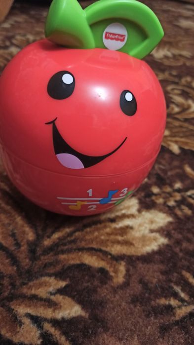 Яблуко fisher price