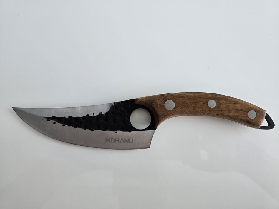 Nóż uniwersalny do kuchni i na wypady