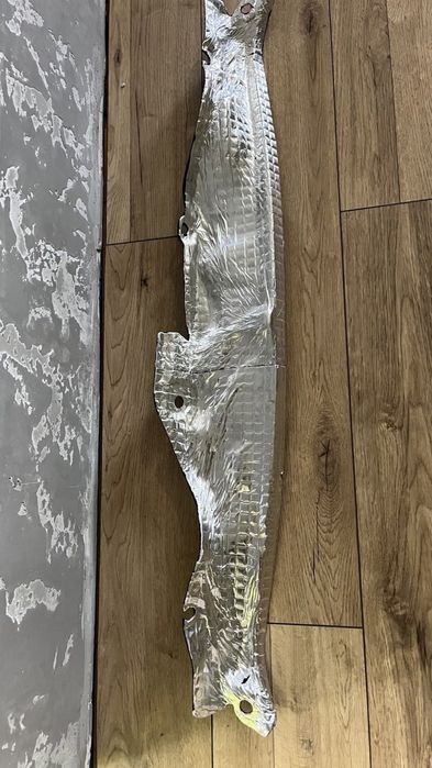 Жабо Рено Меган 2 Накладка під лобове скло Renault megan 2