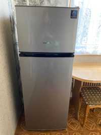 Холодильник для кухні в квартирі