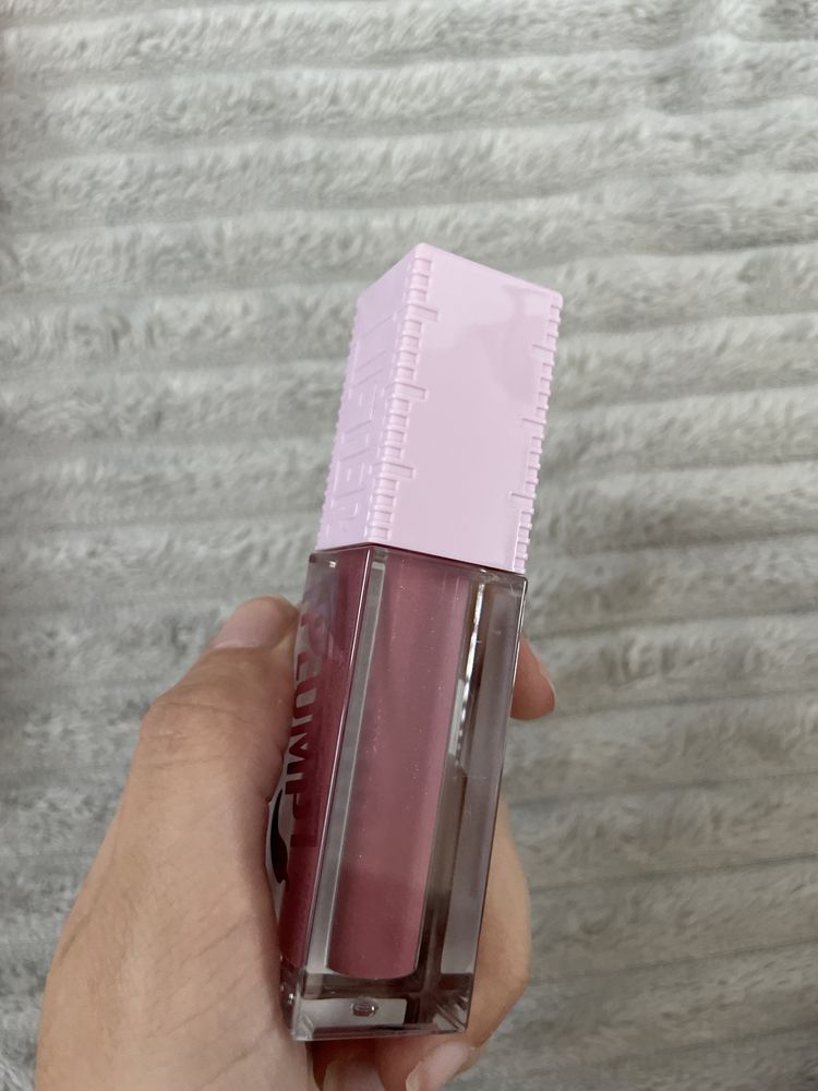 Pomadki Maybelline Super Stay Vinyl INK Lifter Plump róz Sunkisser