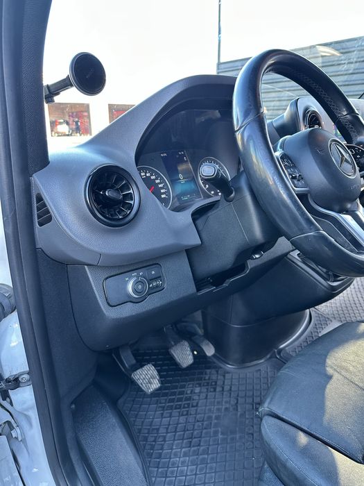 Mercedes Sprinter